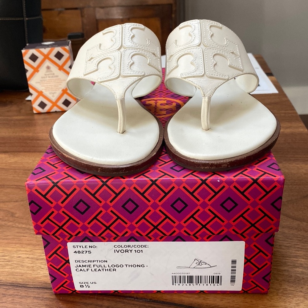 Tory Burch Jamie full logo thong 8.5 ivory